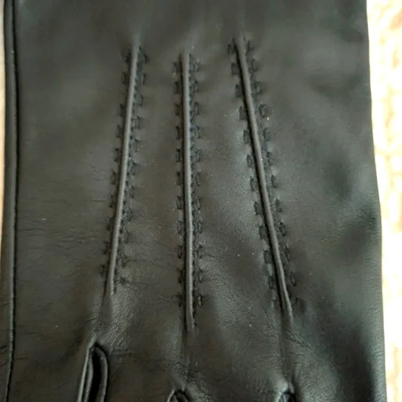 Lauren Ralph Lauren Pick Stitch Genuine Leather Touch Gloves.Never Worn.